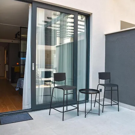 Bee One Apartman
