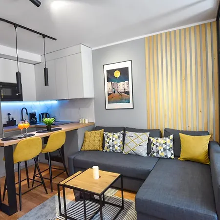 Apartman Bee One *